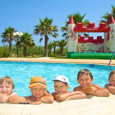 Apartahotel Sweety Club Solimar Emerald